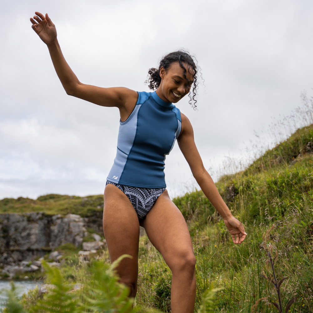 Colete de mulher em neoprene azul Yulex®