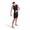 Modelo masculino con el Swimskin Streamline sin mangas en negro y el logotipo de Zone3 en el pecho